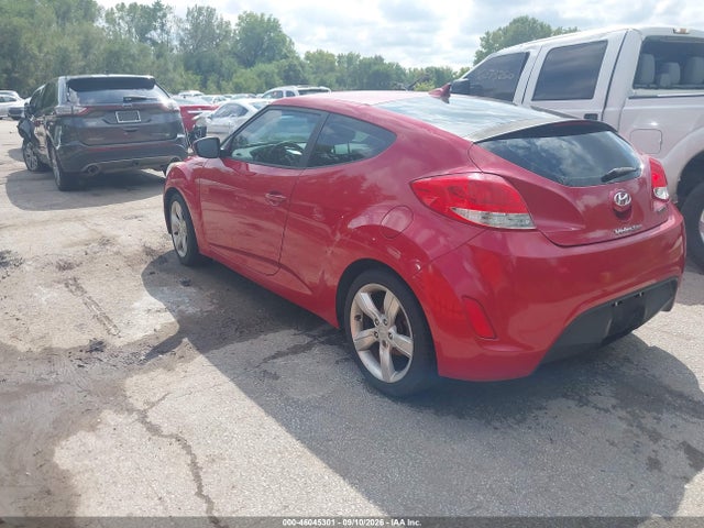 2013 Hyundai Veloster Base W/black მანქანა იყიდება აუქციონზე, vin: KMHTC6AD2DU161016, აუქციონის ნომერი: 46045301