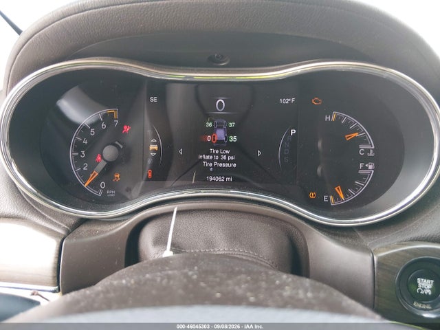 Продажа на аукционе авто 2015 Jeep Grand Cherokee Overland, vin: 1C4RJECG8FC220472, номер лота: 46045303