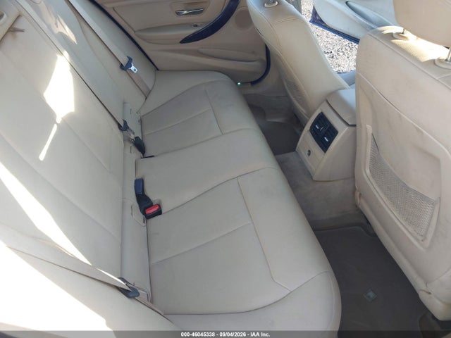 2015 Bmw 328i Xdrive მანქანა იყიდება აუქციონზე, vin: WBA3B5C58FF960066, აუქციონის ნომერი: 46045338