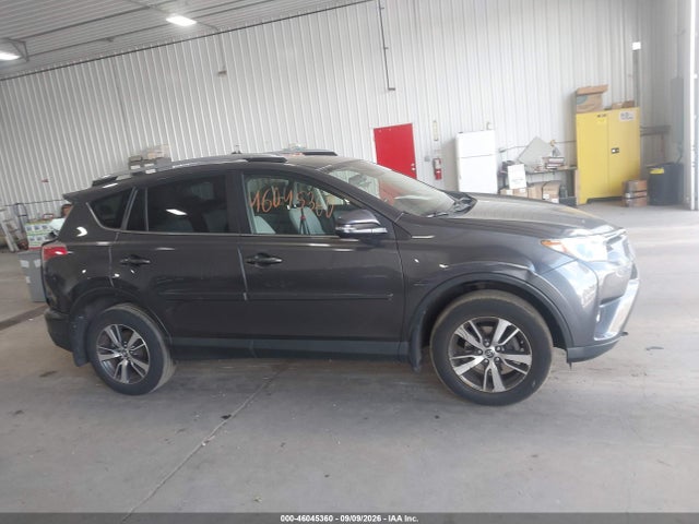 Aukcja sprzedaży 2017 Toyota Rav4 Xle, vin: JTMRFREVXHJ120117, numer aukcji: 46045360