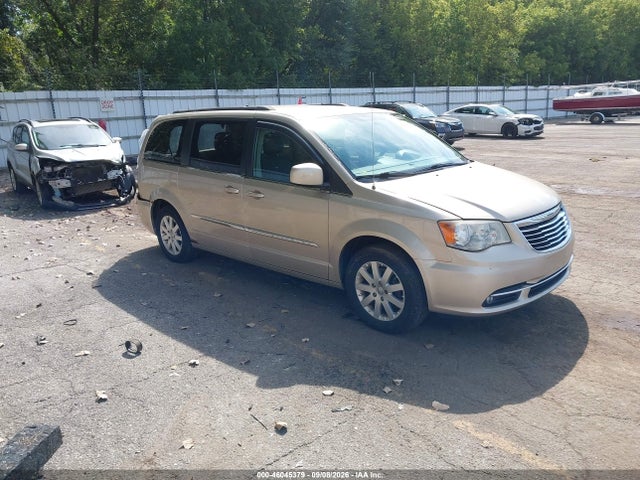 46045379 :رقم المزاد ، 2C4RC1BGXDR588838 vin ، 2013 Chrysler Town & Country Touring مزاد بيع
