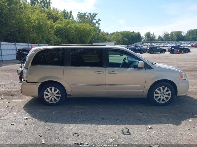 46045379 :رقم المزاد ، 2C4RC1BGXDR588838 vin ، 2013 Chrysler Town & Country Touring مزاد بيع