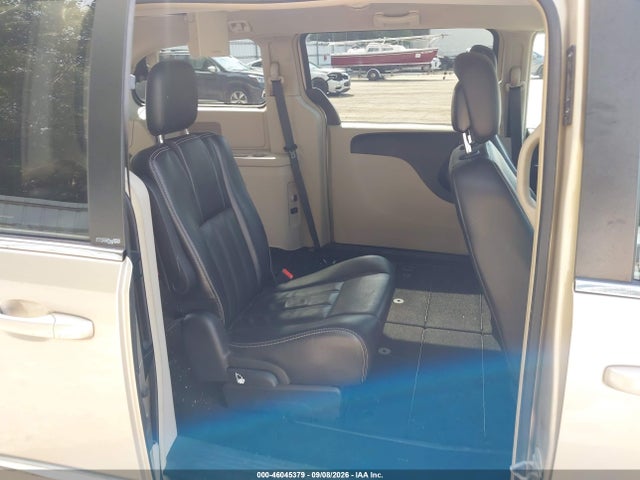 46045379 :رقم المزاد ، 2C4RC1BGXDR588838 vin ، 2013 Chrysler Town & Country Touring مزاد بيع