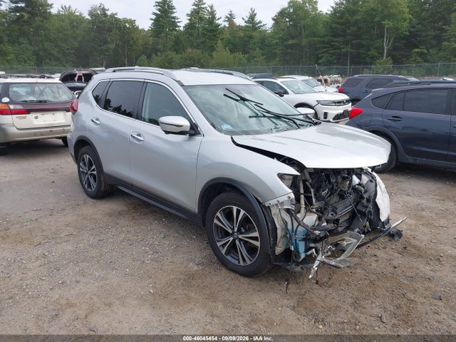 46045454 :رقم المزاد ، 5N1AT2MV6LC787824 vin ، 2020 Nissan Rogue Sv Intelligent Awd مزاد بيع