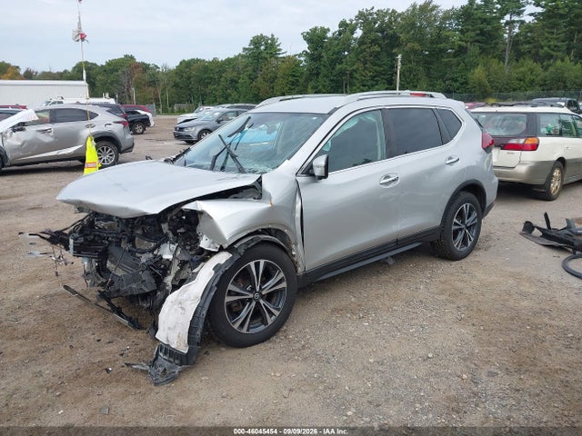 46045454 :رقم المزاد ، 5N1AT2MV6LC787824 vin ، 2020 Nissan Rogue Sv Intelligent Awd مزاد بيع
