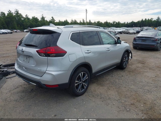 46045454 :رقم المزاد ، 5N1AT2MV6LC787824 vin ، 2020 Nissan Rogue Sv Intelligent Awd مزاد بيع