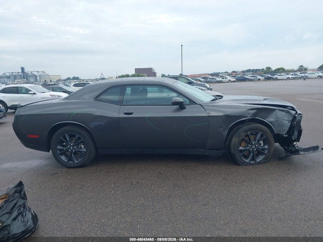 Продаж на аукціоні авто 2023 Dodge Challenger Sxt Awd, vin: 2C3CDZGG0PH659277, номер лоту: 46045460