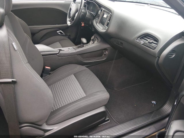 Продаж на аукціоні авто 2023 Dodge Challenger Sxt Awd, vin: 2C3CDZGG0PH659277, номер лоту: 46045460