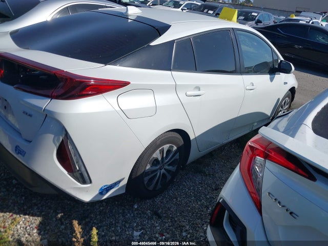 JTDKAMFP7M3189851 Toyota Prius Prime Xle