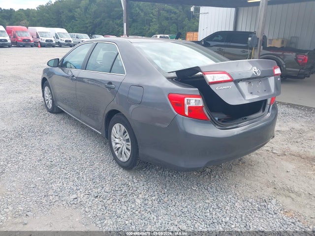46045475 :رقم المزاد ، 4T1BF1FK4EU368232 vin ، 2014 Toyota Camry Le مزاد بيع