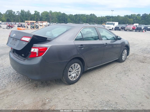 46045475 :رقم المزاد ، 4T1BF1FK4EU368232 vin ، 2014 Toyota Camry Le مزاد بيع