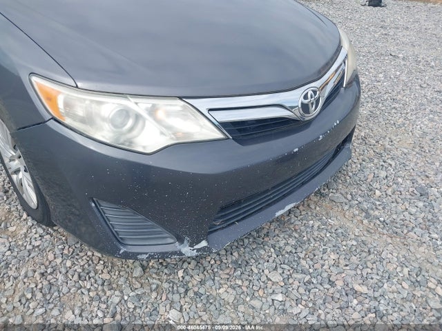 46045475 :رقم المزاد ، 4T1BF1FK4EU368232 vin ، 2014 Toyota Camry Le مزاد بيع