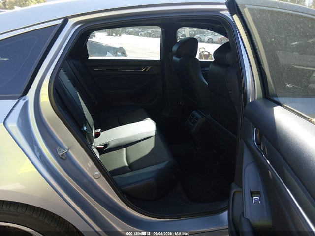 46045513 :رقم المزاد ، 1HGCV2E38JA050168 vin ، 2018 Honda Accord Sport 2.0t مزاد بيع