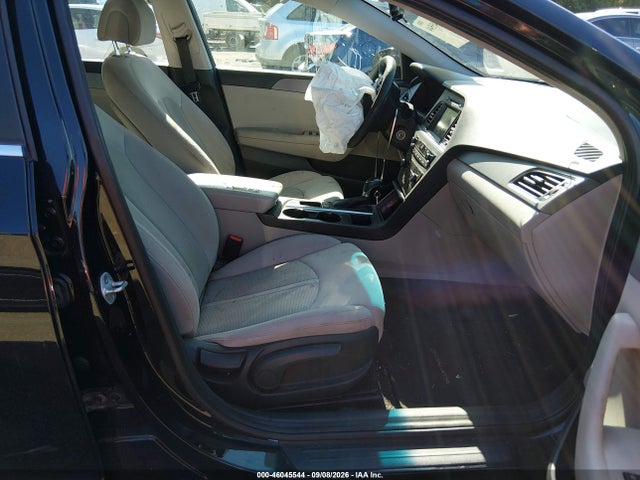 Продаж на аукціоні авто 2017 Hyundai Sonata Se, vin: 5NPE24AF4HH592477, номер лоту: 46045544