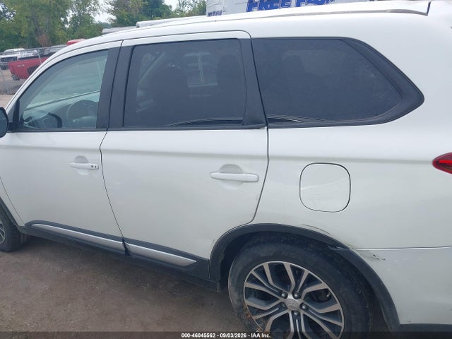 Продаж на аукціоні авто 2016 Mitsubishi Outlander Se, vin: JA4AZ3A31GZ025266, номер лоту: 46045562