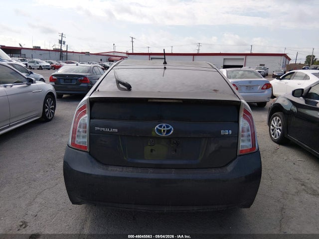2013 Toyota Prius Two მანქანა იყიდება აუქციონზე, vin: JTDKN3DU7D5697927, აუქციონის ნომერი: 46045563