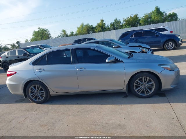 4T1BF1FK3HU401435 Toyota CAMRY SE
