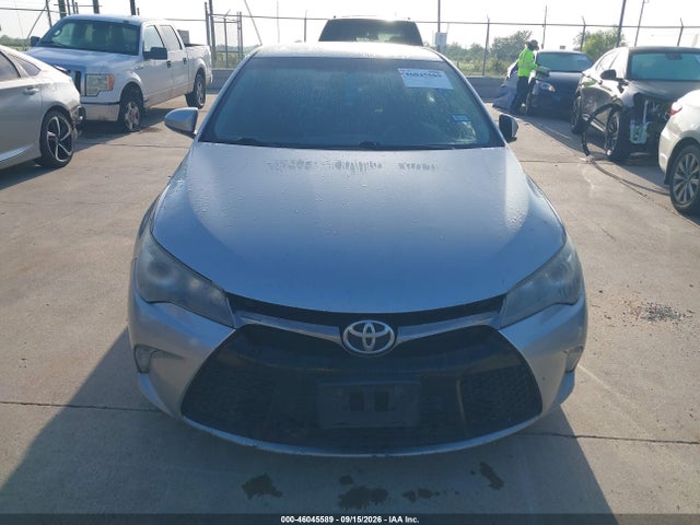4T1BF1FK3HU401435 Toyota CAMRY SE