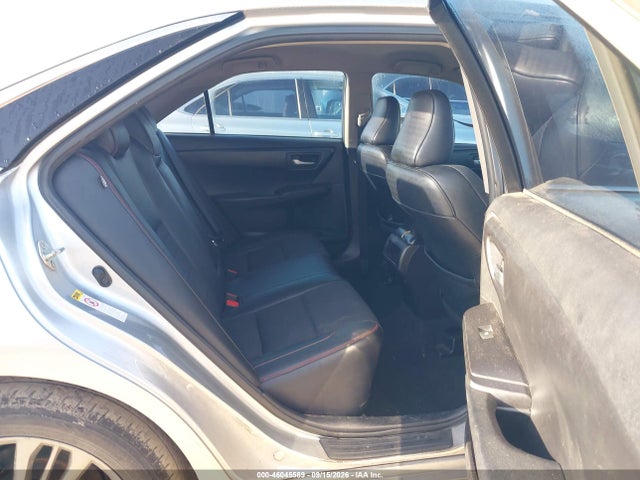 4T1BF1FK3HU401435 Toyota CAMRY SE