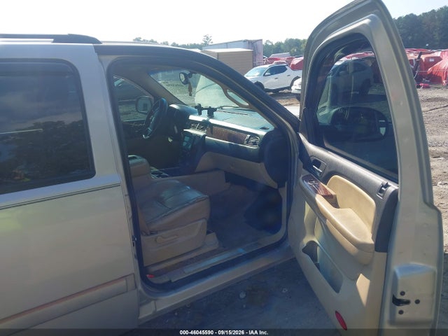 Auction sale of the 2007 Chevrolet Suburban 1500 Lt, vin: 1GNFC16J37R280257, lot number: 46045590