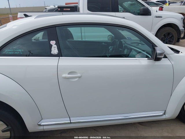 2014 Volkswagen Beetle 2.0l Tdi მანქანა იყიდება აუქციონზე, vin: 3VWJL7AT0EM656746, აუქციონის ნომერი: 46045592