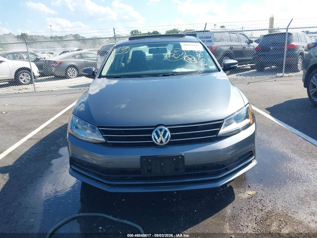 2017 Volkswagen Jetta 1.4t Se მანქანა იყიდება აუქციონზე, vin: 3VWDB7AJ8HM215952, აუქციონის ნომერი: 46045617