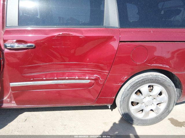 46045628 :رقم المزاد ، KNDMC233176013289 vin ، 2007 Hyundai Entourage Gls/limited/se مزاد بيع