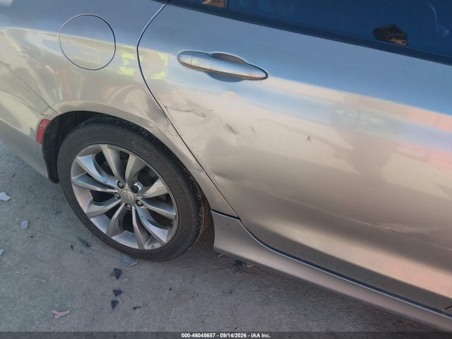 Chrysler 200 S 2015 1C3CCCBB8FN712048 Image 6