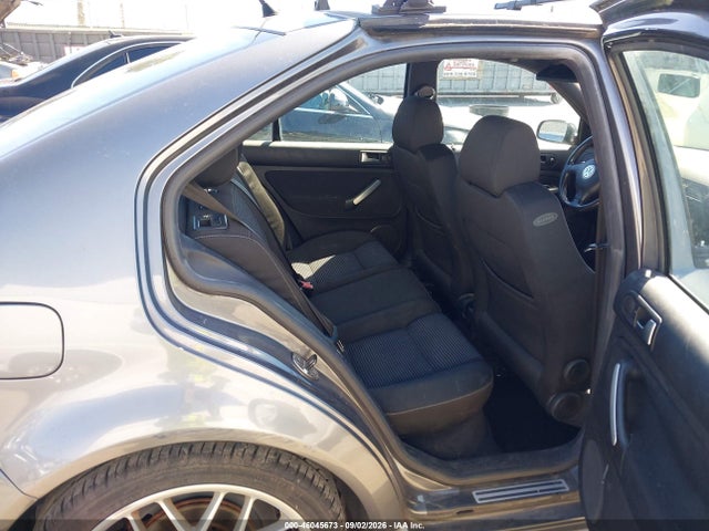 2005 Volkswagen Jetta Gli 1.8t მანქანა იყიდება აუქციონზე, vin: 3VWSE69M85M035941, აუქციონის ნომერი: 46045673
