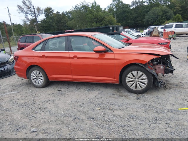 Продаж на аукціоні авто 2019 Volkswagen Jetta 1.4t R-line/1.4t S/1.4t Se, vin: 3VWCB7BUXKM244185, номер лоту: 46045676