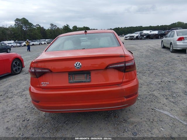 Продаж на аукціоні авто 2019 Volkswagen Jetta 1.4t R-line/1.4t S/1.4t Se, vin: 3VWCB7BUXKM244185, номер лоту: 46045676