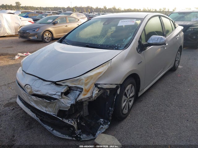 46045681 :رقم المزاد ، JTDKBRFU8H3565673 vin ، 2017 Toyota Prius Two مزاد بيع