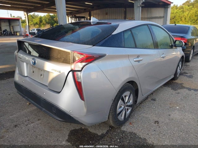 46045681 :رقم المزاد ، JTDKBRFU8H3565673 vin ، 2017 Toyota Prius Two مزاد بيع