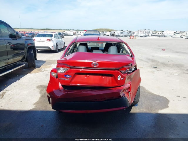 46045714 :رقم المزاد ، JTDEPRAE8LJ022200 vin ، 2020 Toyota Corolla Le مزاد بيع