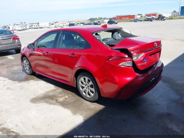 46045714 :رقم المزاد ، JTDEPRAE8LJ022200 vin ، 2020 Toyota Corolla Le مزاد بيع