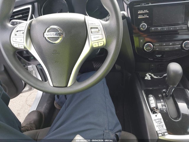 KNMAT2MTXFP543478 Nissan ROGUE SV