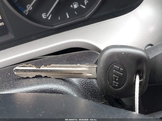 2018 Toyota Rav4 Le მანქანა იყიდება აუქციონზე, vin: 2T3BFREV3JW762770, აუქციონის ნომერი: 46045732