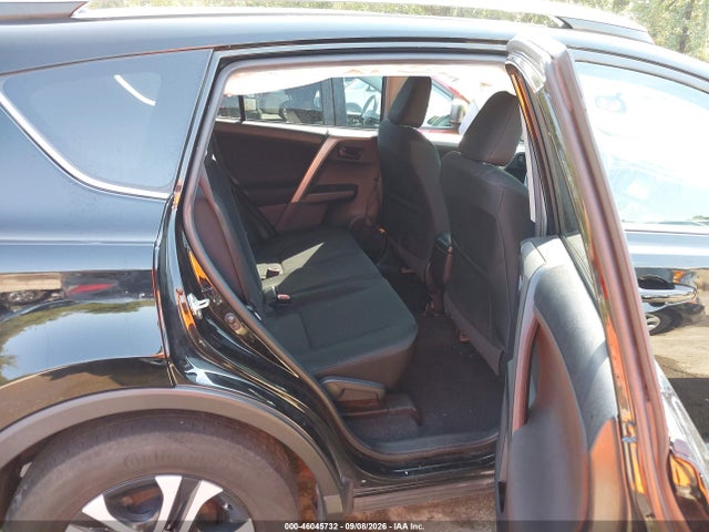 2018 Toyota Rav4 Le მანქანა იყიდება აუქციონზე, vin: 2T3BFREV3JW762770, აუქციონის ნომერი: 46045732