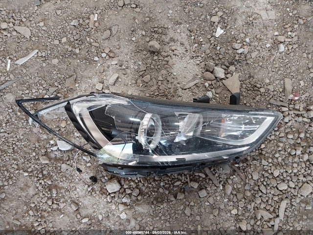 Hyundai ELANTRA SE 2018 5NPD74LF3JH236604 Image 12