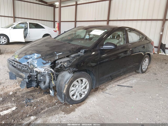 Hyundai ELANTRA SE 2018 5NPD74LF3JH236604 Image 2