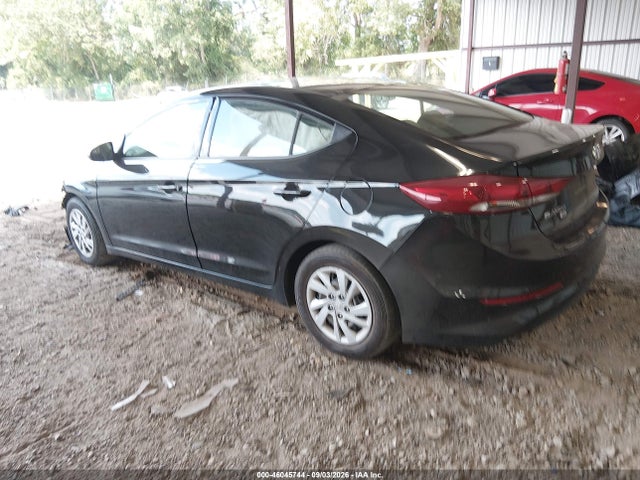 Hyundai ELANTRA SE 2018 5NPD74LF3JH236604 Image 3