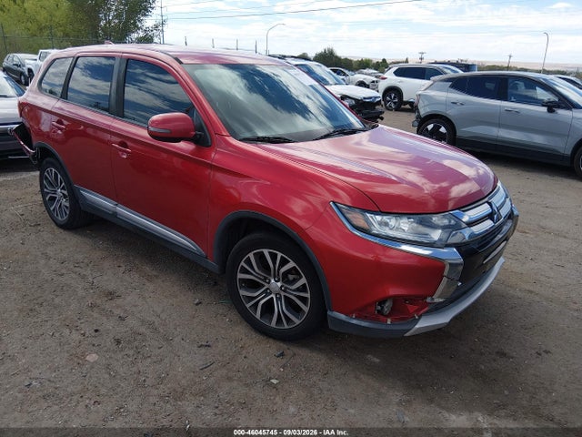 46045745 :رقم المزاد ، JA4AZ3A35JZ041445 vin ، 2018 Mitsubishi Outlander Se مزاد بيع