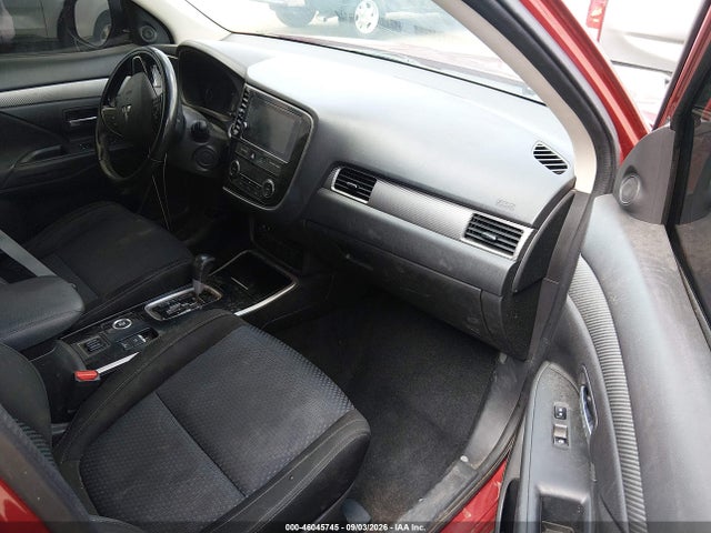 46045745 :رقم المزاد ، JA4AZ3A35JZ041445 vin ، 2018 Mitsubishi Outlander Se مزاد بيع