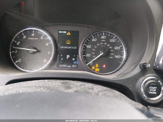 46045745 :رقم المزاد ، JA4AZ3A35JZ041445 vin ، 2018 Mitsubishi Outlander Se مزاد بيع