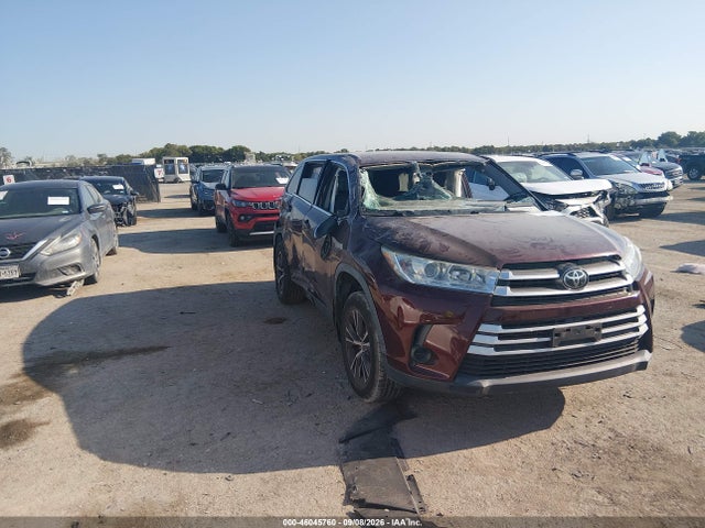 46045760 :رقم المزاد ، 5TDZARFH0KS058857 vin ، 2019 Toyota Highlander Le مزاد بيع