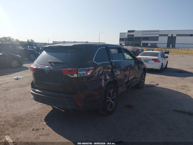 Продаж на аукціоні авто 2019 Toyota Highlander Le, vin: 5TDZARFH0KS058857, номер лоту: 46045760