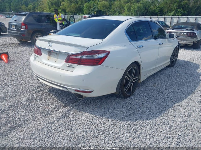 46045778 :رقم المزاد ، 1HGCR3F94HA003002 vin ، 2017 Honda Accord Touring V6 مزاد بيع