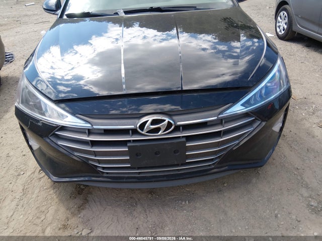 Продажа на аукционе авто 2020 Hyundai Elantra Se, vin: 5NPD74LF0LH619998, номер лота: 46045791