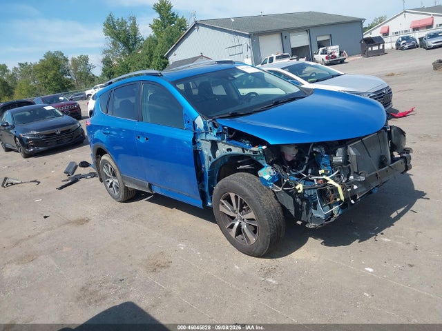 46045828 :رقم المزاد ، JTMRFREVXJD254758 vin ، 2018 Toyota Rav4 Xle مزاد بيع