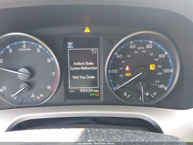 Продажа на аукционе авто 2018 Toyota Rav4 Xle, vin: JTMRFREVXJD254758, номер лота: 46045828